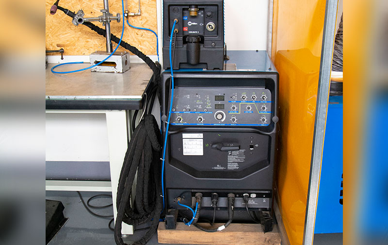 �O��չʾ�����պ��C